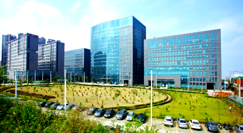 2025年职业技能培训线上课程平台功能对比与选型建议